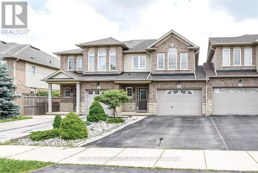 Townhouse at 37 CORNERSTONE DRIVE, Hamilton