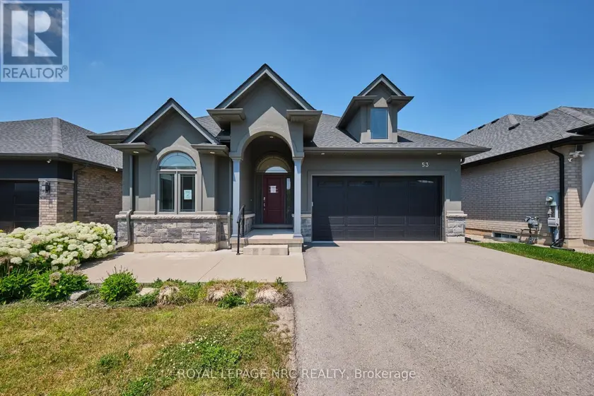 Detached at 53 CARRICK TRAIL, Welland