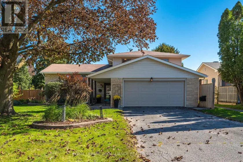 Detached at 79 SEAFORTH ROAD, Kingston