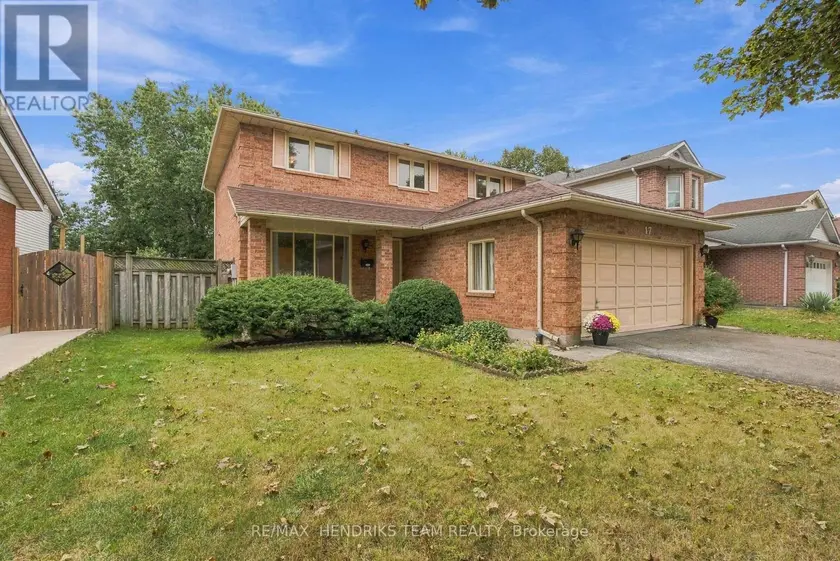Detached at 17 FARMINGTON DRIVE, St. Catharines