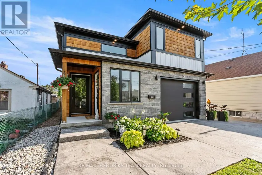 Multiplex at 24 PROSPECT AVENUE, St. Catharines