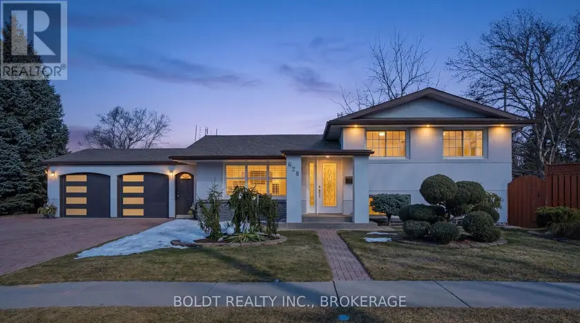 Detached at 628 VINE STREET, St. Catharines