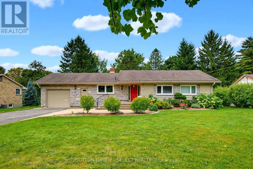 Detached at 61 DALEVIEW CRESCENT, London North