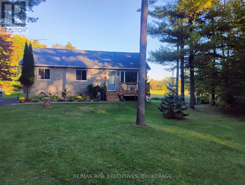Detached at 4956 RAMPARTS ROAD, Frontenac