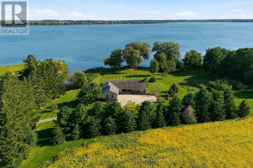 Detached at 969-973 COUNTY ROAD 11, Prince Edward County
