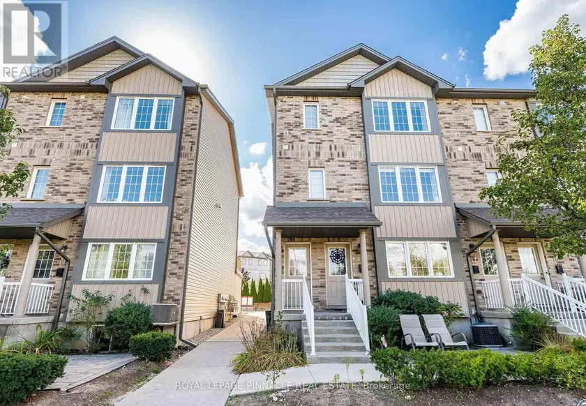 Townhouse at 15 - 275 OLD HURON ROAD E, Kitchener