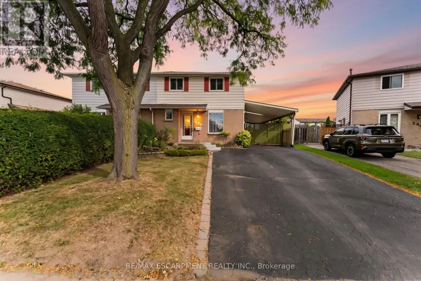 Semi-Detached/Link at 204 BIRCHCLIFFE CRESCENT, Hamilton