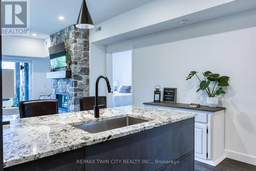 Apartment at 206 - 12 BEAUSOLEIL LANE, Blue Mountains