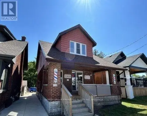 Other at UPPER UNIT - 312 WHARNCLIFFE ROAD S, London South