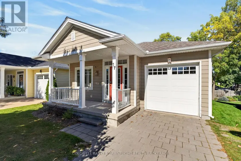 Detached at 17 VILLAGE GATE, Lambton Shores