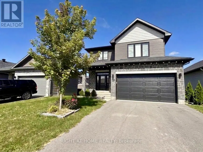 Detached at 35 DOUGLAS BROWN WAY, Arnprior