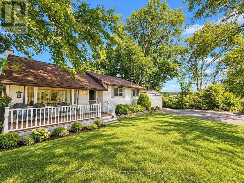 Detached at 23014 SPRINGWELL ROAD, Strathroy-Caradoc