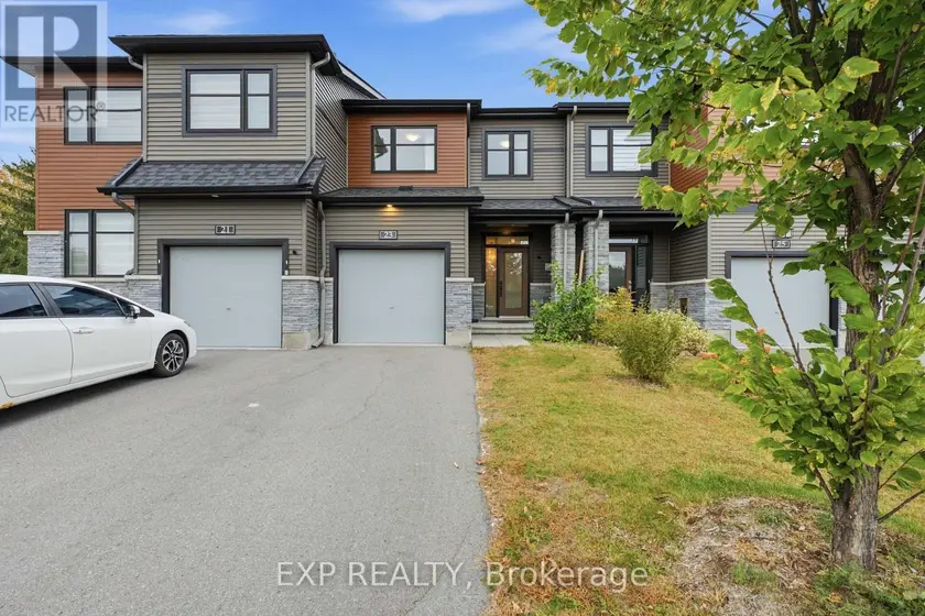 Townhouse at 23 FINGLAS COURT, Ottawa