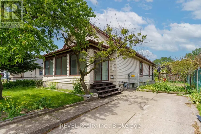 Detached at 6401 TAYLOR STREET, Niagara Falls