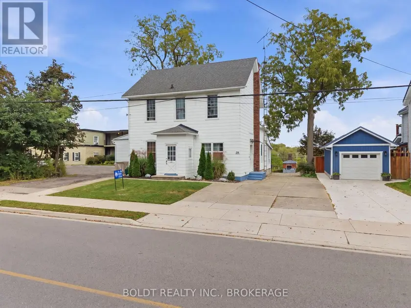 Multiplex at 28 CHAPEL STREET S, Thorold