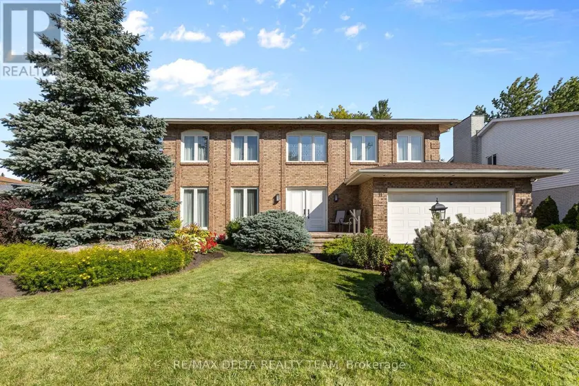 Detached at 11 GARAND PLACE, Ottawa