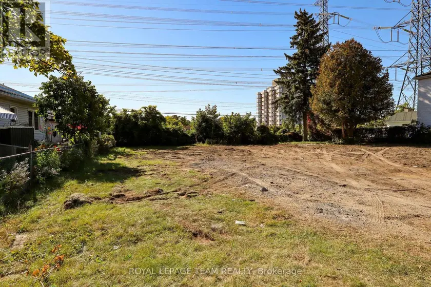 Vacant Land at LOT 121 KITCHENER AVENUE, Ottawa