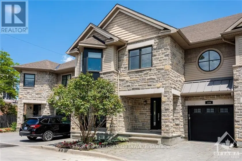 Townhouse at 105 MONTAUK PVT, Ottawa