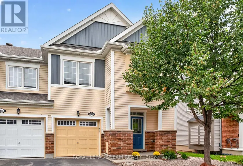 Townhouse at 517 FOXLIGHT CIRCLE, Ottawa