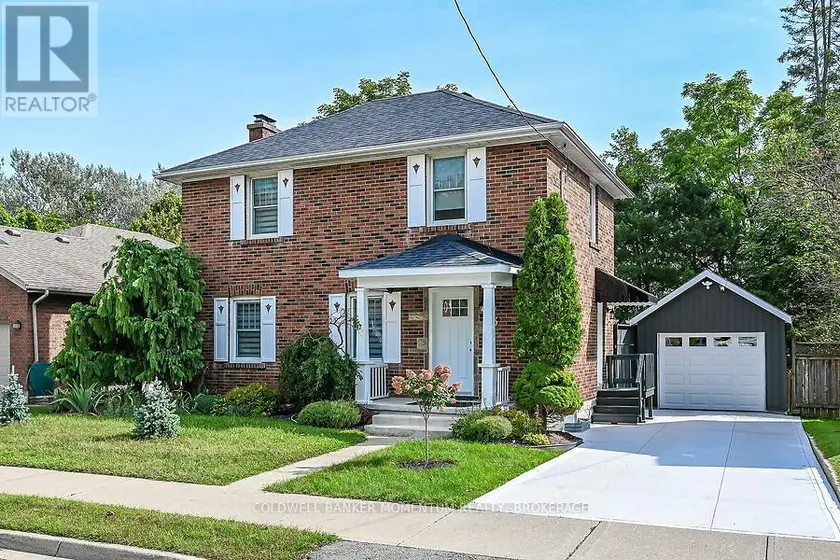 Detached at 33 BELLEVUE AVENUE, Norfolk