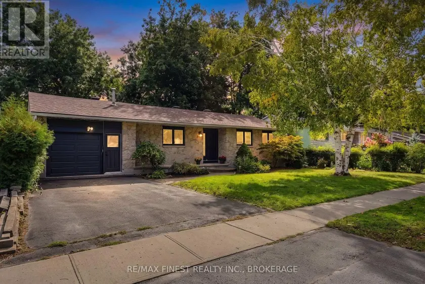Detached at 933 MAYFAIR CRESCENT, Kingston