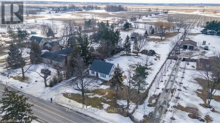 Detached at 9697 DICKENSON ROAD, Hamilton