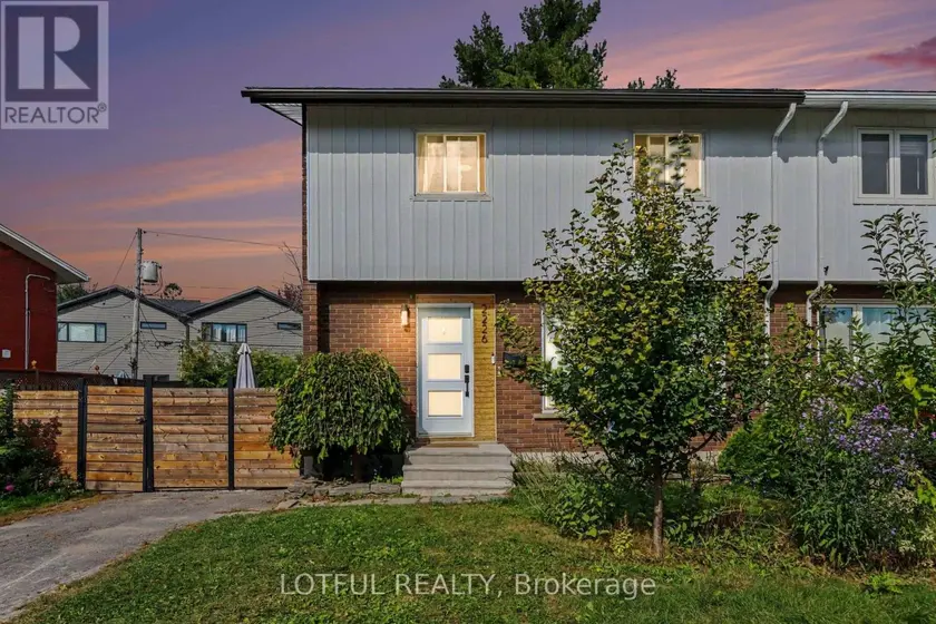 Semi-Detached/Link at 2226 SAUNDERSON DRIVE, Ottawa