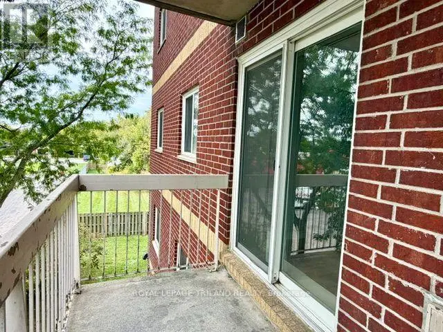 Apartment at Unit 305