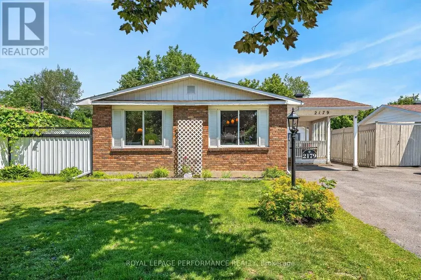 Detached at 2179 ERINBROOK CRESCENT, Ottawa