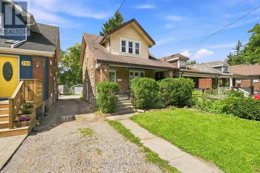 Detached at 791 QUEBEC STREET, London East