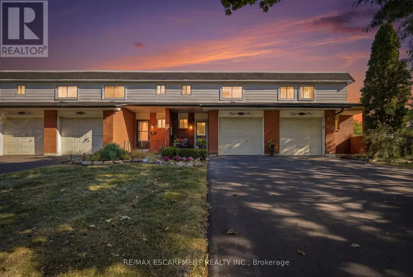 Townhouse at 53 BRYNA AVENUE S, Hamilton