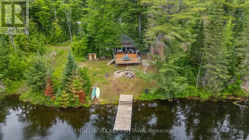 Detached at 1779 CENTENNIAL LAKE ROAD, Greater Madawaska