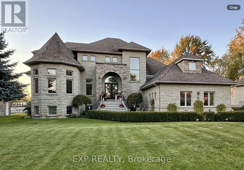 Detached at 6715 SUNCREST DRIVE, Ottawa