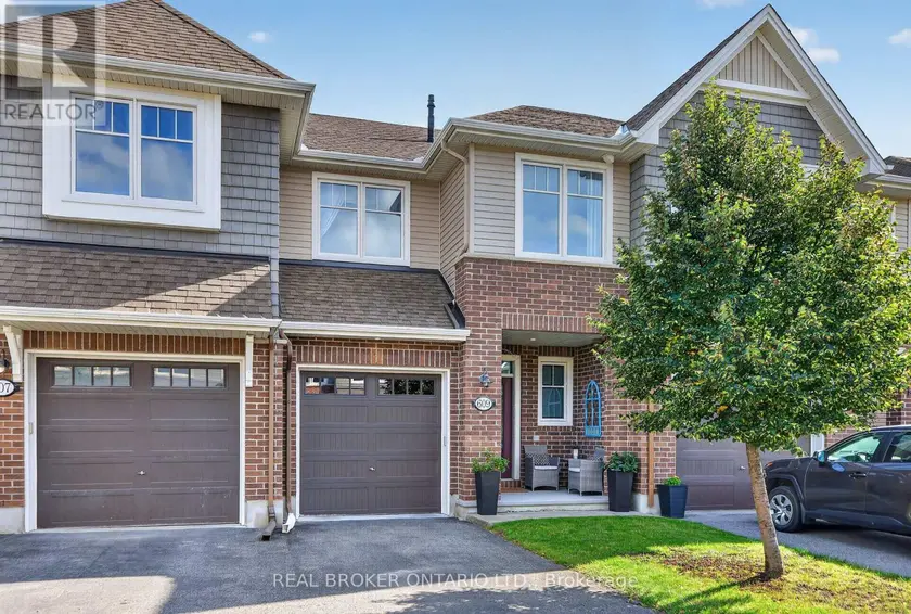 Townhouse at 609 EGRET WAY, Ottawa