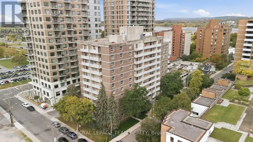 Apartment at 304 - 110 FORWARD AVENUE, Ottawa