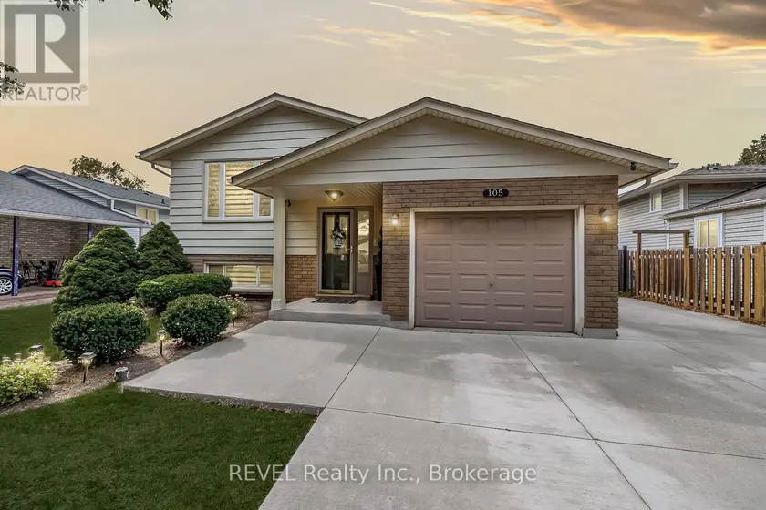 Detached at 105 ELMA STREET, St. Catharines