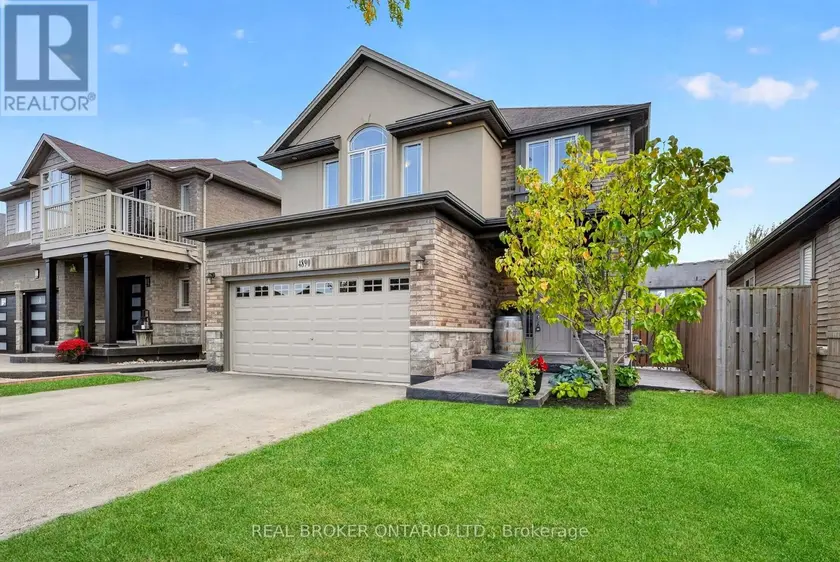Detached at 4890 ALLAN COURT, Lincoln