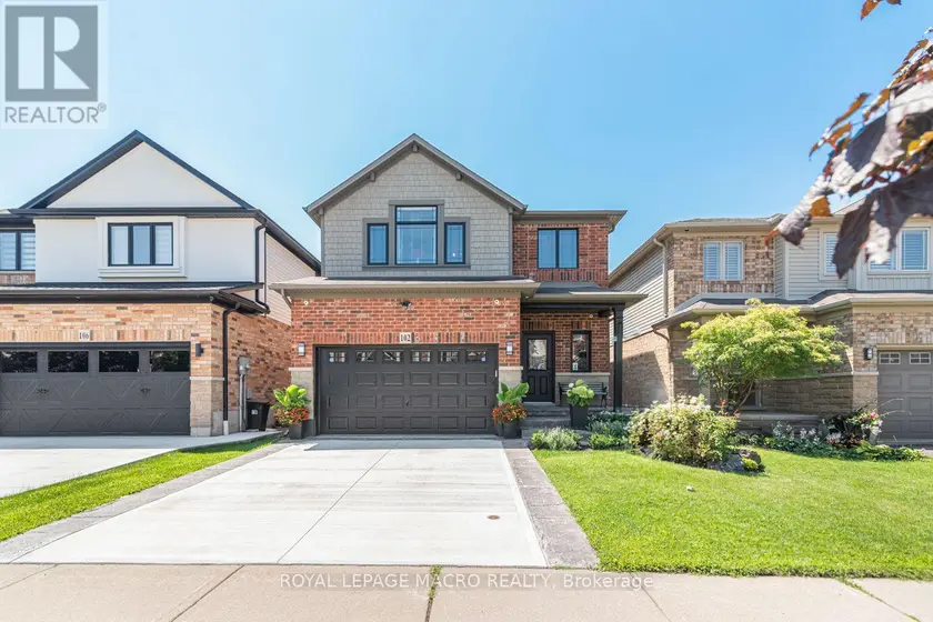 Detached at 102 WILLOW LANE, Grimsby