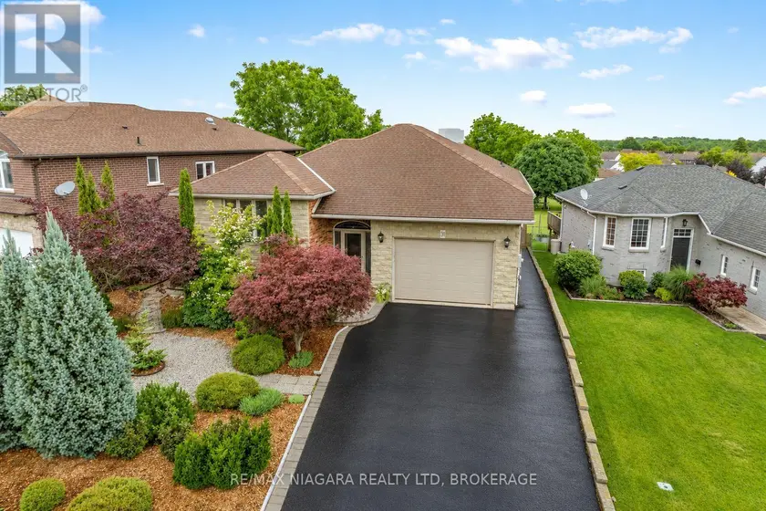 Detached at 31 HILLCREST ROAD, Port Colborne