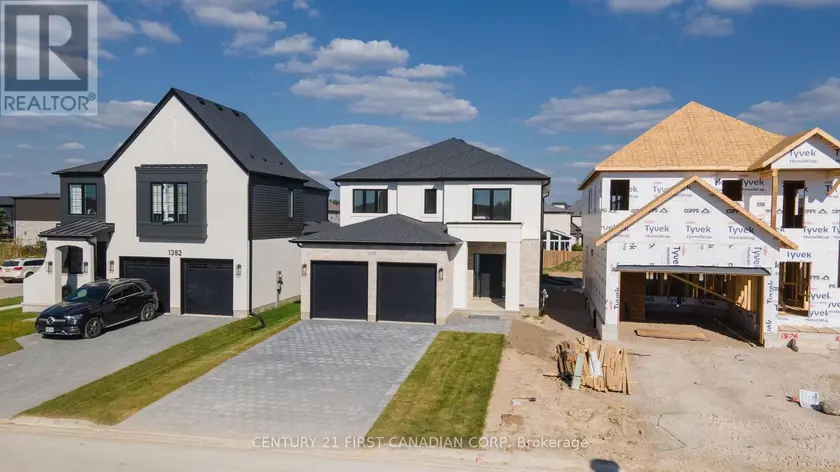 Detached at 1378 SHIELDS PLACE, London North