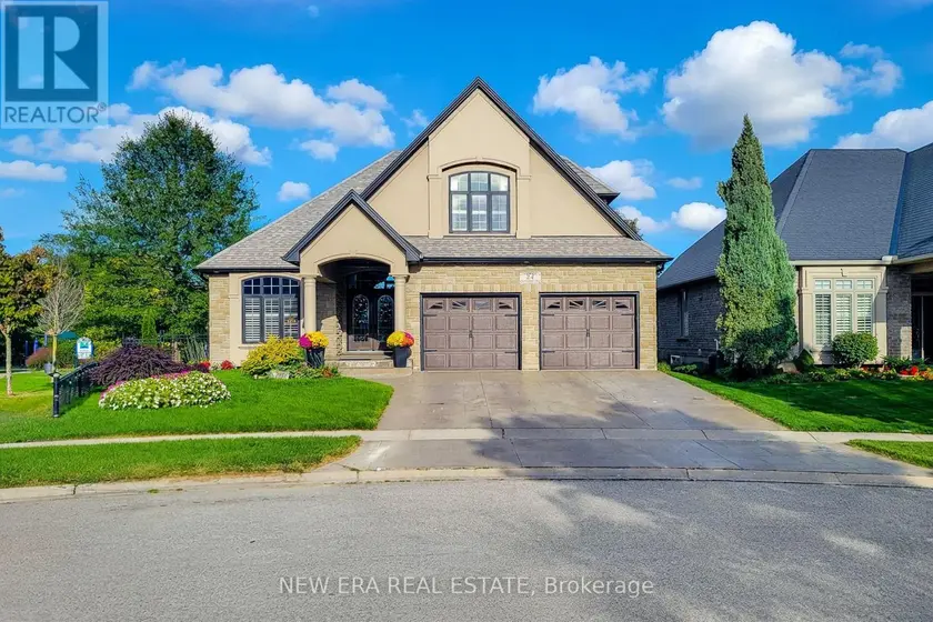Detached at 24 CARMICHAEL CRESCENT, Brantford