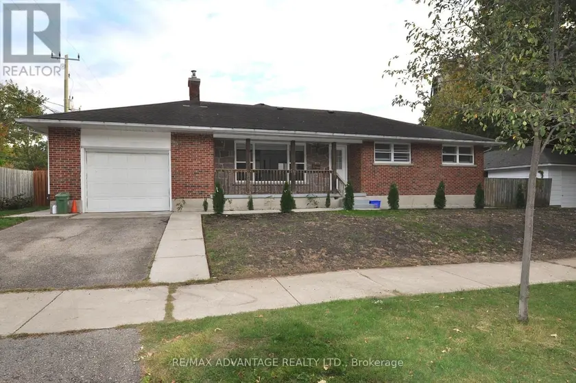 Detached at 153 LANGARTH STREET W, London South
