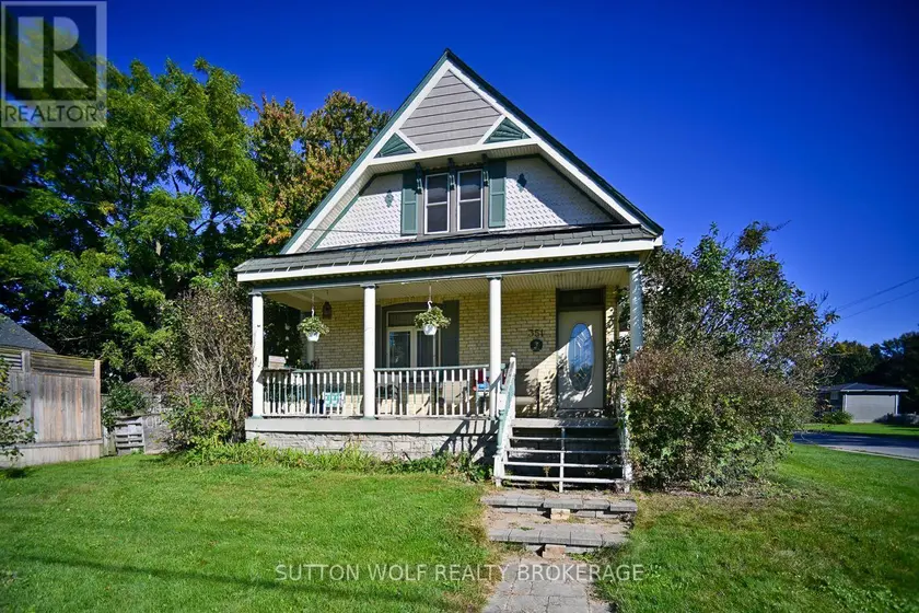 Detached at 351 ALBERT STREET, Strathroy-Caradoc