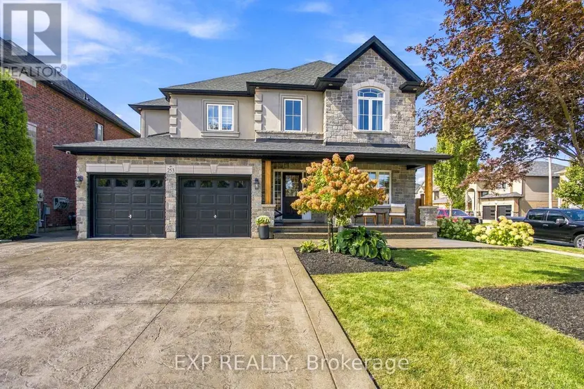 Detached at 253 UPPER MOUNT ALBION ROAD, Hamilton