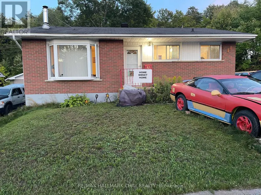 Detached at 85 MISSISSAUGA AVENUE, Elliot Lake