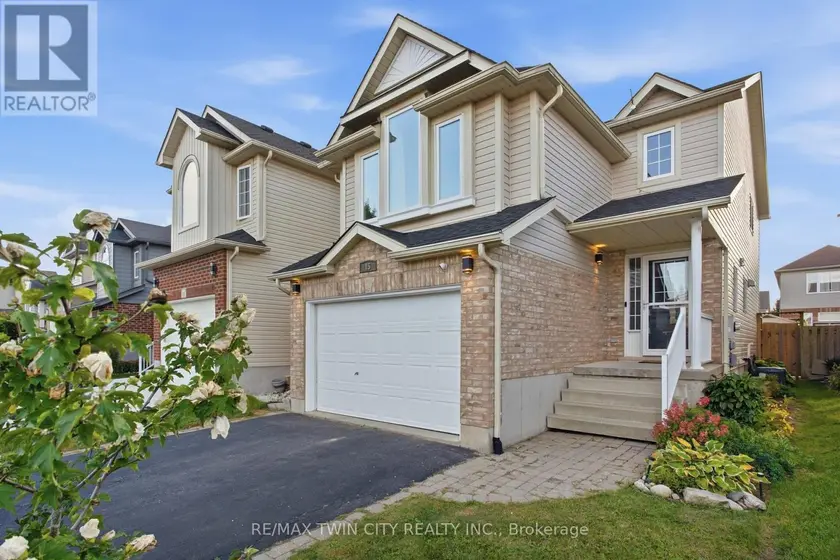 Detached at 15 CANNES STREET, Kitchener