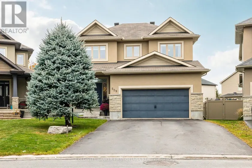 Detached at 529 ADAMSON CRESCENT, Ottawa