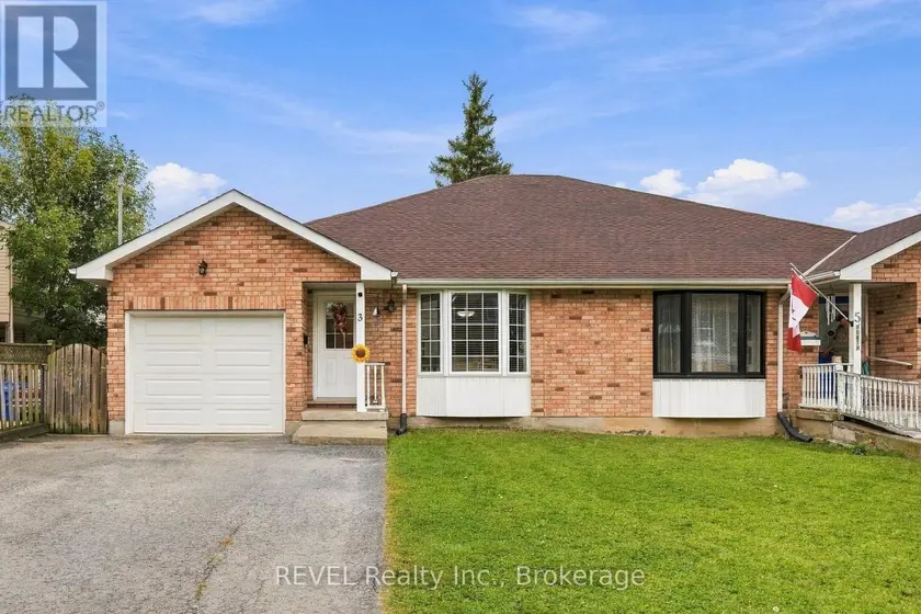 Semi-Detached/Link at 3 ORMOND STREET N, Thorold