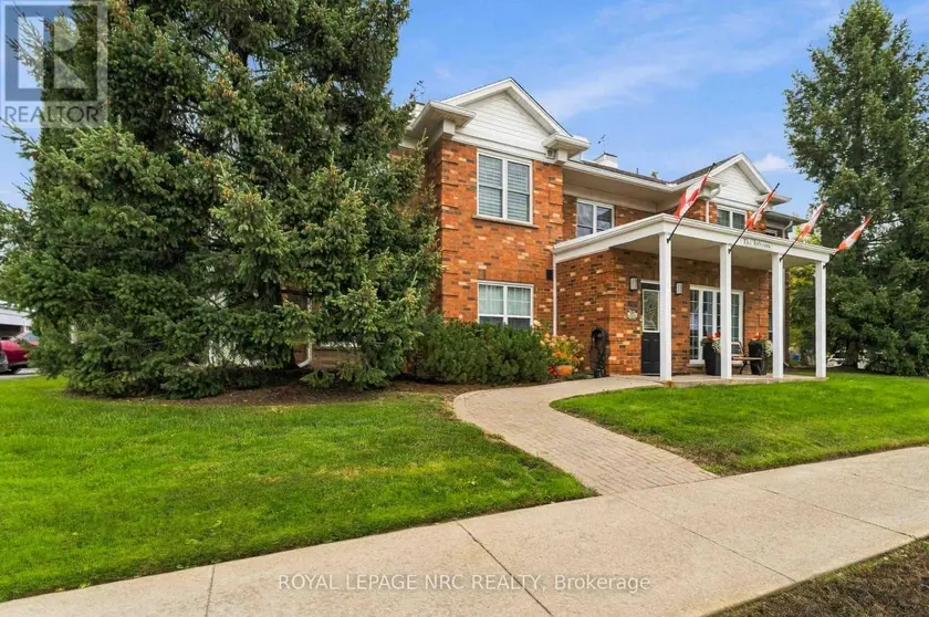 Apartment at 205 - 4090 JOHN CHARLES BOULEVARD, Lincoln