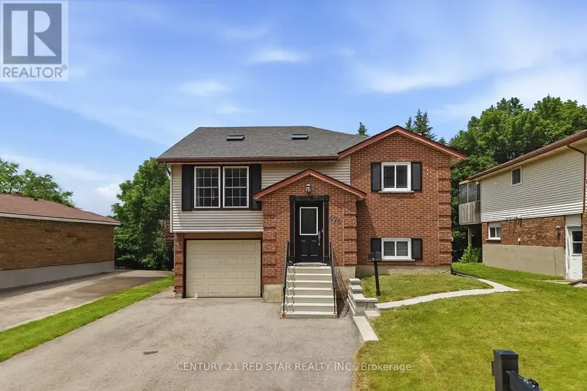 Detached at 475 FORFAR STREET E, Centre Wellington